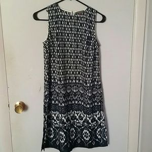 NEW Vince Camuto flowy dark blue sleeveless dress